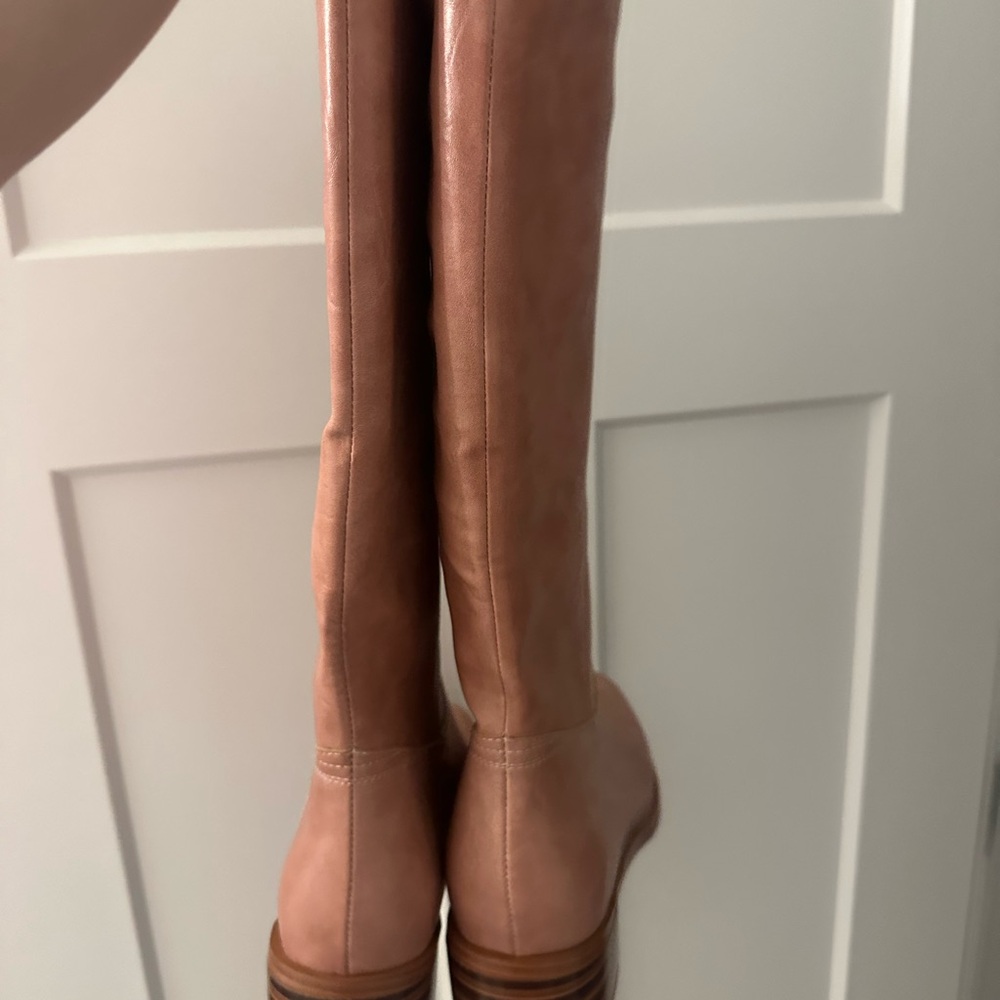 Pink Boots - Picture 2 of 4